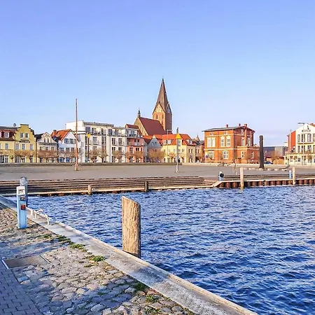 Apartman Mit Hafenblick *